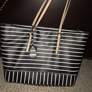 Guess purse